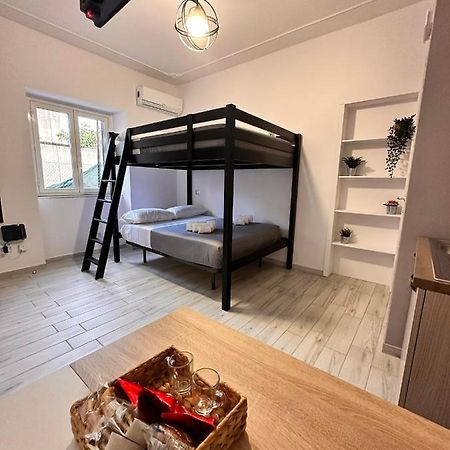 Airport Al Volo B&B 카타니아 외부 사진