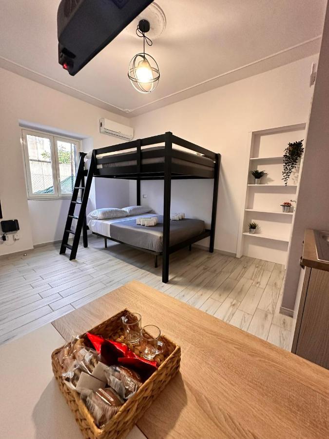 Airport Al Volo B&B 카타니아 외부 사진