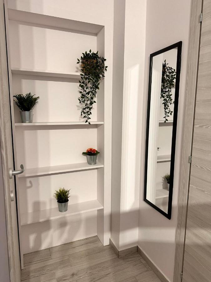 Airport Al Volo B&B 카타니아 외부 사진