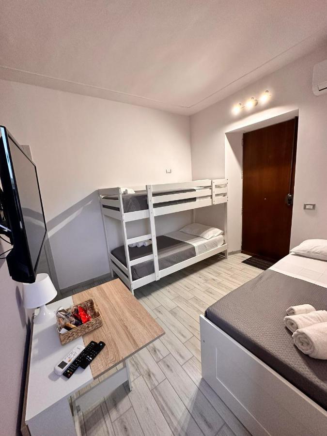 Airport Al Volo B&B 카타니아 외부 사진