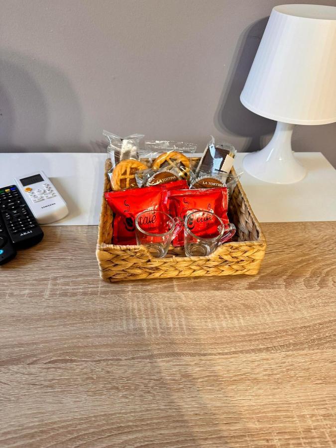 Airport Al Volo B&B 카타니아 외부 사진
